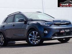 Grå Begagnad 2019 Kia Stonic Advance SUV | 189 900 kr (Marknadspris)