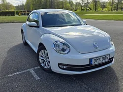 Vit Begagnad 2015 VW Beetle Halvkombi | 124 900 kr (Marknadspris)