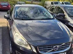 Grå Begagnad 2013 Volvo S60 Momentum Sedan | 96 500 kr (Bra pris)