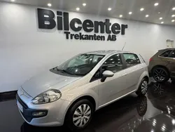 Grå Begagnad 2010 Fiat Punto Evo Dynamic Halvkombi | 35 000 kr