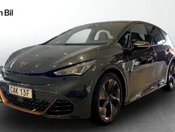 Mörkgrå (quasar grey metallic) Begagnad 2022 Cupra Born Halvkombi | 284 900 kr (Lite dyr)