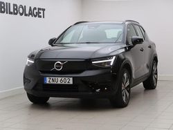 Svart Begagnad 2022 Volvo XC40 Core SUV | 324 800 kr