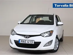 Vit Begagnad 2014 Hyundai i20 Premium Halvkombi | 59 900 kr (Bra pris)