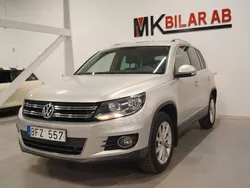 Ljusgrå Begagnad 2012 VW Tiguan Sportline SUV | 124 900 kr (Marknadspris)