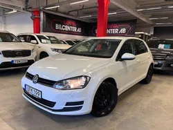 Vit Begagnad 2014 VW Golf VII Halvkombi | 79 900 kr (Marknadspris)