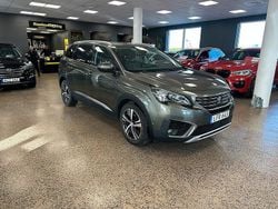 Okänd Begagnad 2017 Peugeot 5008 Allure Minibuss | 189 900 kr (Marknadspris)