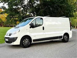Vit Begagnad 2013 Nissan Primastar Minibuss | 54 000 kr (Marknadspris)