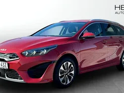 Röd (red) Begagnad 2022 Kia Ceed Sportswagon Advance Kombi | 259 900 kr (Marknadspris)