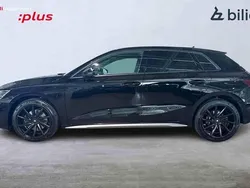 Svart Begagnad 2021 Audi A3 Sportback Halvkombi | 229 900 kr