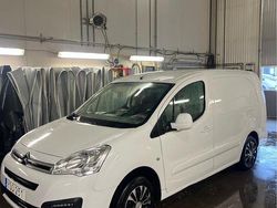 Vit Begagnad 2016 Citroën Berlingo | 75 000 kr (Marknadspris)