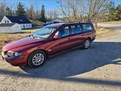 Röd Begagnad 2003 Volvo V70 Business Edition Kombi | 19 000 kr (Bra pris)