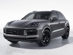 Grå Ny 2025 Porsche Cayenne SUV | 1 483 200 kr (Bra pris)
