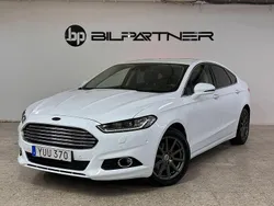 Vit Begagnad 2017 Ford Mondeo Business Edition Halvkombi | 149 900 kr (Marknadspris)