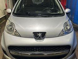 Begagnad 2011 Peugeot 107 Halvkombi | 38 500 kr (Marknadspris)