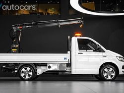 Vit Begagnad 2017 VW T6 Van | 598 750 kr