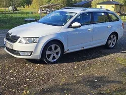 Vit Begagnad 2014 Skoda Octavia Elegance Kombi | 67 000 kr (Superpris)