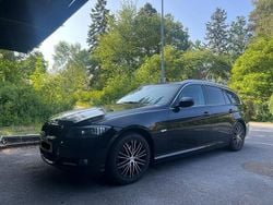 Svart Begagnad 2012 BMW 318 Kombi | 84 900 kr (Bra pris)