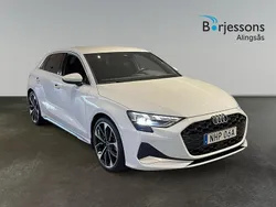 Vit Begagnad 2025 Audi A3 Sportback Proline Halvkombi | 368 900 kr (Dyr)