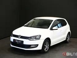 Vit Begagnad 2010 VW Polo Halvkombi | 49 900 kr (Marknadspris)