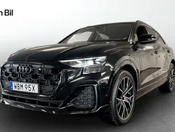 Svart Ny 2024 Audi Q8 S-Line SUV | 999 900 kr