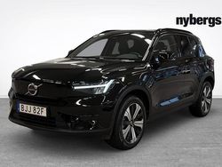 Svart Begagnad 2023 Volvo XC40 Core SUV | 309 000 kr