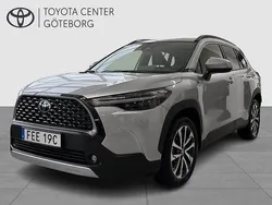 Silver Ny 2025 Toyota Corolla Cross Style SUV | 429 900 kr (Lite dyr)
