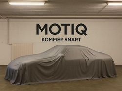 Grå Begagnad 2023 Tesla Model 3 Performance Sedan | 369 900 kr (Marknadspris)