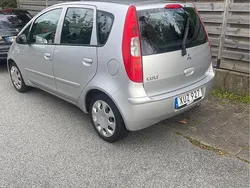 Silver Begagnad 2006 Mitsubishi Colt Halvkombi | 16 000 kr (Marknadspris)