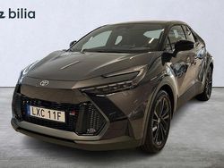 Grå Begagnad 2024 Toyota C-HR Comfort SUV | 499 900 kr (Dyr)