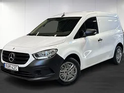 Vit (white) Begagnad 2023 Mercedes Citan 110 Van | 224 900 kr (Dyr)