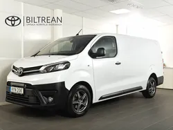 Icy white Begagnad 2023 Toyota Proace Comfort Van | 359 900 kr (Marknadspris)