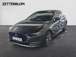 Grå Begagnad 2020 Mazda 3 Sky Sedan | 219 900 kr (Marknadspris)
