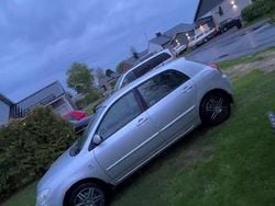 Begagnad 2002 Toyota Corolla Halvkombi | 15 000 kr (Superpris)