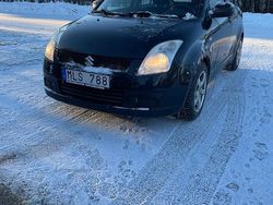 Begagnad 2007 Suzuki Swift Halvkombi | 22 000 kr (Superpris)