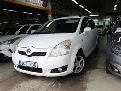 Vit Begagnad 2007 Toyota Corolla Verso Minibuss | 39 999 kr (Marknadspris)
