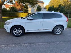 Vit Begagnad 2015 Volvo XC60 Summum SUV | 139 500 kr (Marknadspris)