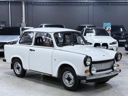 Vit Begagnad 1990 Trabant 601 Sedan | 399 900 kr