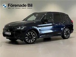 Svart Begagnad 2024 BMW iX3 M Sport SUV | 599 000 kr (Superpris)