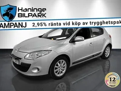 Silver Begagnad 2011 Renault Mégane III Halvkombi | 84 900 kr (Lite dyr)