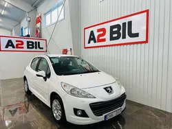 Vit Begagnad 2011 Peugeot 207 Halvkombi | 69 900 kr (Marknadspris)