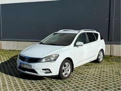 Vit Begagnad 2011 Kia Ceed Sportswagon Kombi | 27 999 kr (Lite dyr)
