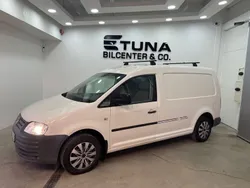 Vit Begagnad 2010 VW Caddy Maxi Minibuss | 39 900 kr