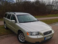 Ljusbrun Begagnad 2005 Volvo V70 Business Edition Kombi | 29 900 kr (Marknadspris)
