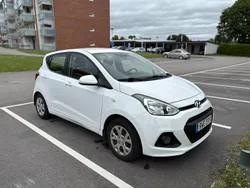 Vit Begagnad 2016 Hyundai i10 Comfort Halvkombi | 55 000 kr (Superpris)