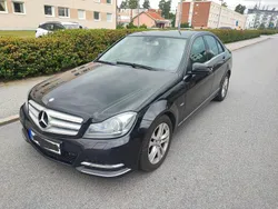 Svart Begagnad 2012 Mercedes C220 Avantgarde Sedan | 77 000 kr (Bra pris)