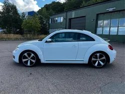 Vit Begagnad 2012 VW Beetle Halvkombi | 65 000 kr (Lite dyr)