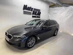 Grå Begagnad 2023 BMW 530 Kombi | 369 900 kr