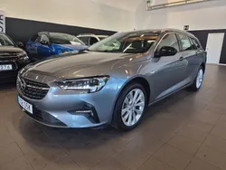 Grå Begagnad 2021 Opel Insignia Business Elegance Kombi | 249 900 kr