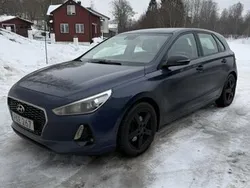 Blå Begagnad 2018 Hyundai i30 Comfort Halvkombi | 120 000 kr (Marknadspris)