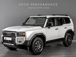 Svart (sandfärgad) Ny 2024 Toyota Land Cruiser Executive SUV | 1 099 900 kr (Dyr)